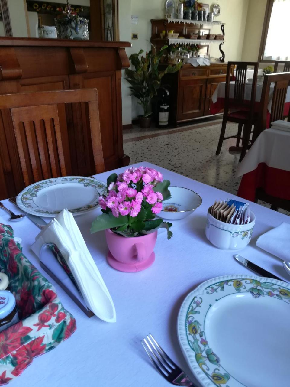Albergo La Meridiana بورتوغروارو المظهر الخارجي الصورة
